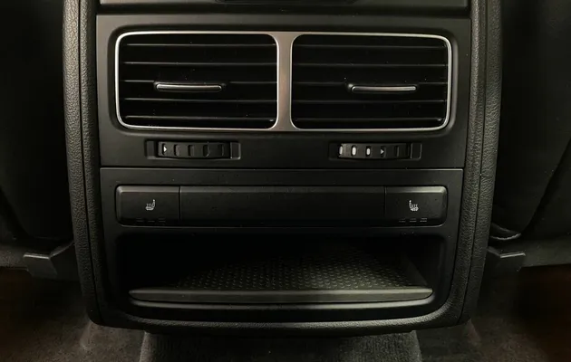 Volkswagen Touareg, фото №10