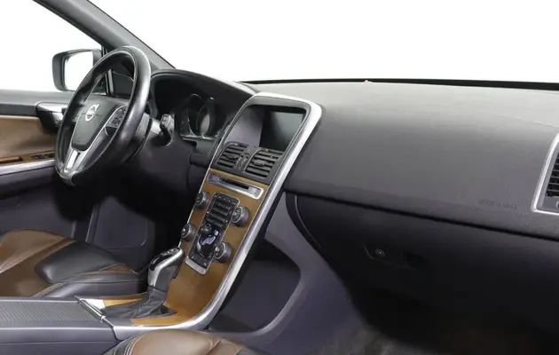 Volvo XC60, фото №9