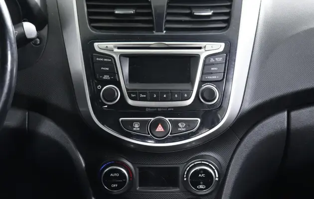 Hyundai Solaris, фото №9