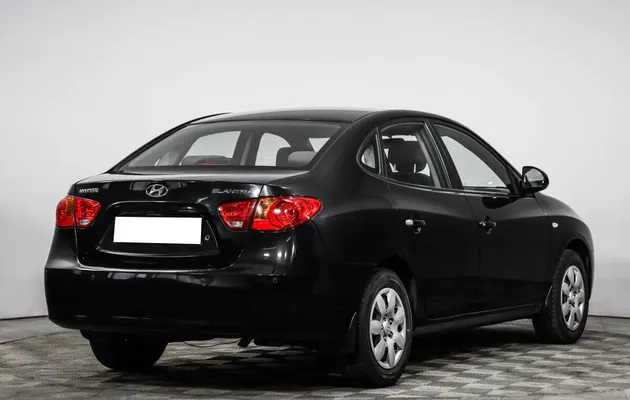 Hyundai Elantra, фото №2