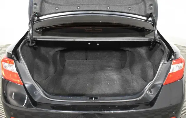 Toyota Camry, фото №9