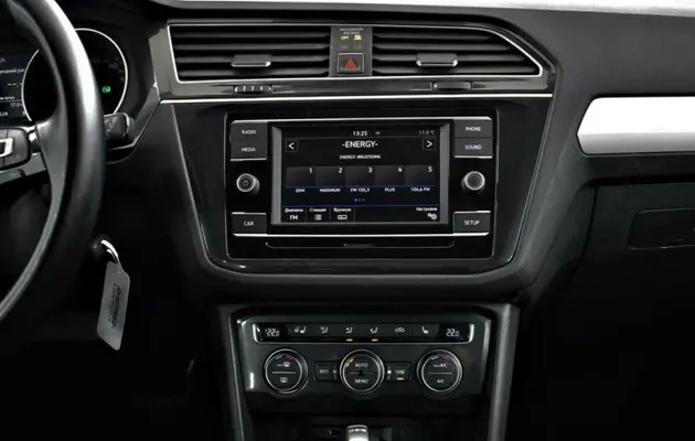Volkswagen Tiguan, фото №6