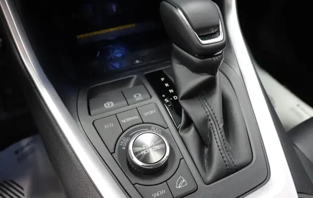 Toyota RAV4, фото №19