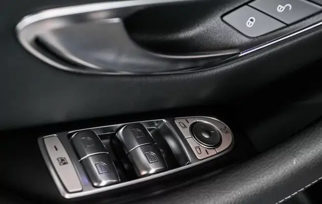 Mercedes-Benz E-Класс, фото №14