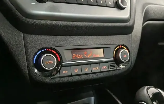 Kia Rio, фото №8