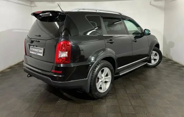 SsangYong Rexton, фото №2