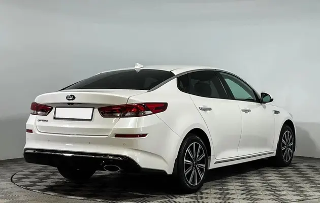Kia Optima, фото №2