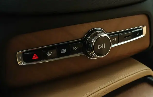 Volvo XC90, фото №9