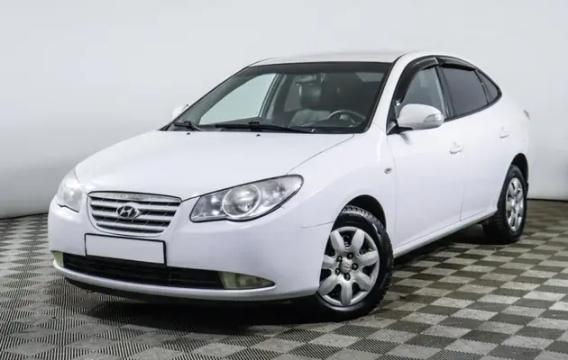 Hyundai Elantra, фото №1
