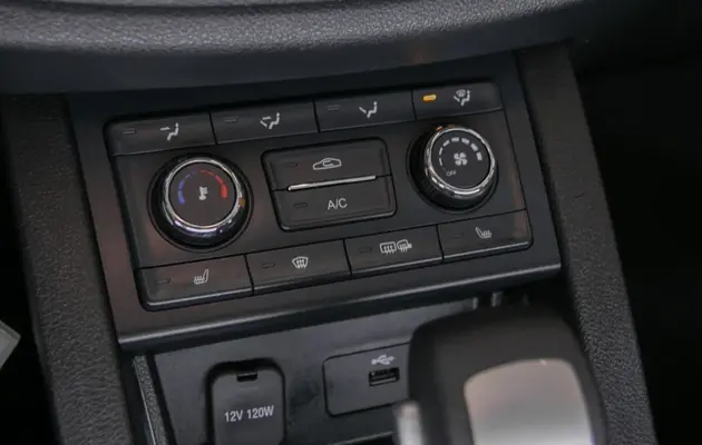 FAW Besturn X40, фото №13