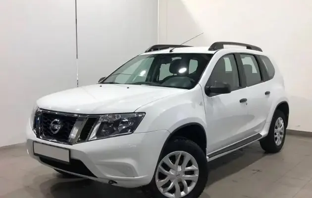 Nissan Terrano, фото №1