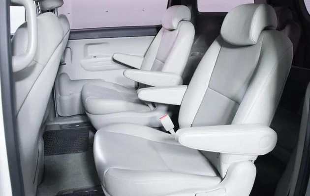 Kia Carnival, фото №9