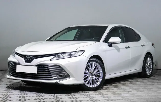 Toyota Camry, фото №1