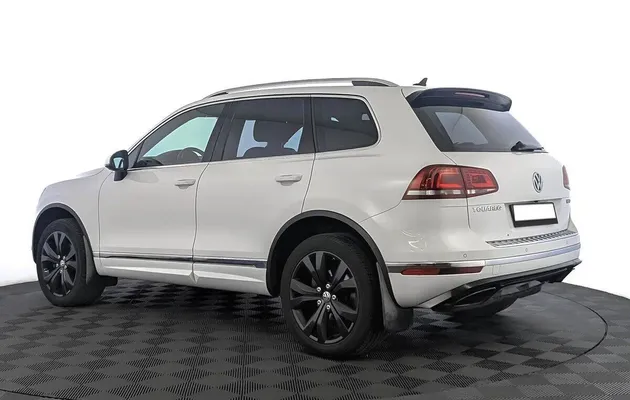 Volkswagen Touareg, фото №4