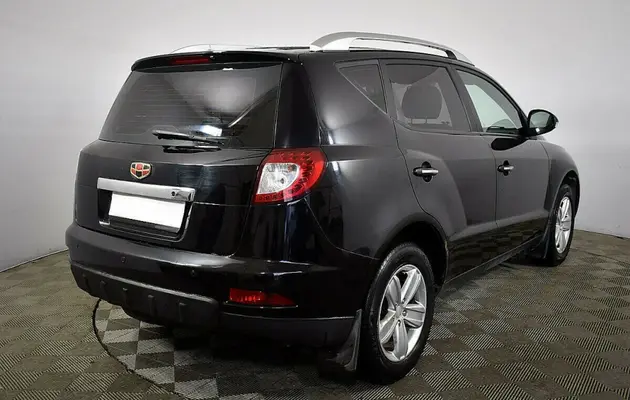 Geely Emgrand X7, фото №4