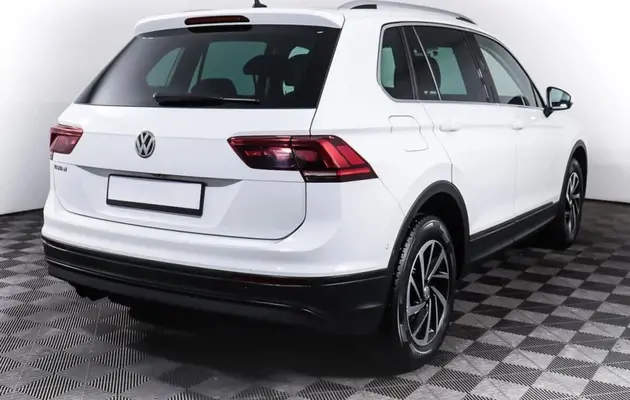Volkswagen Tiguan, фото №2