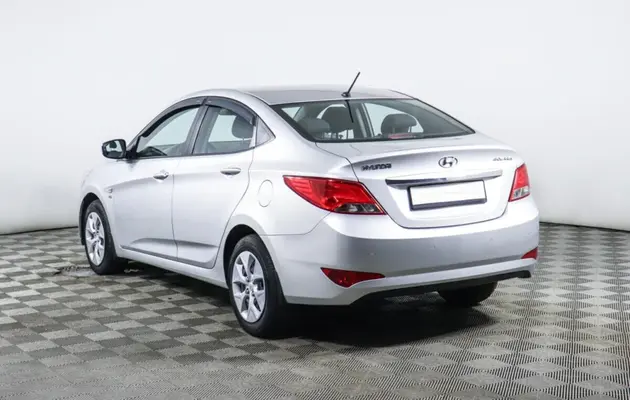 Hyundai Solaris, фото №4