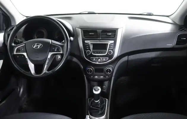 Hyundai Solaris, фото №6