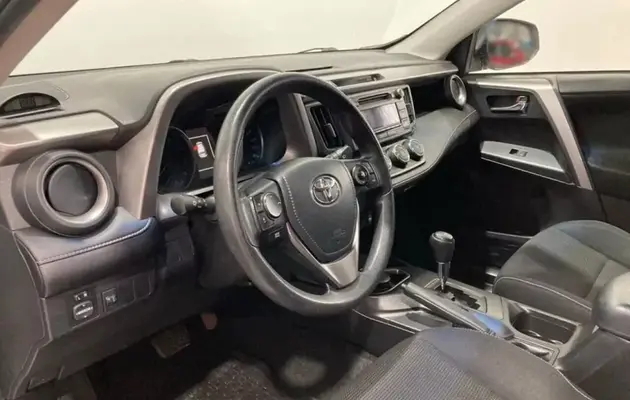 Toyota RAV4, фото №5